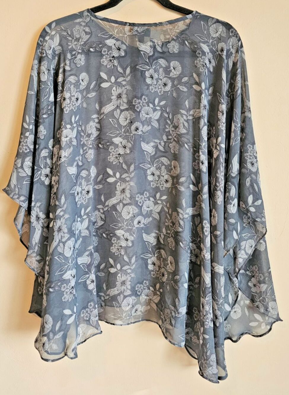Coco + Carmen One Size Gray, floral , sheer swim cover up - Picture 2 of 4